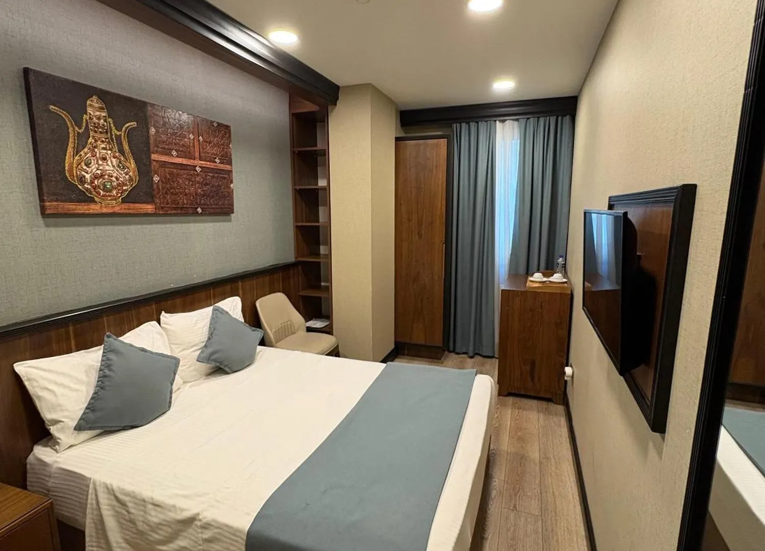 Valens Hotel Downtown Istanboel